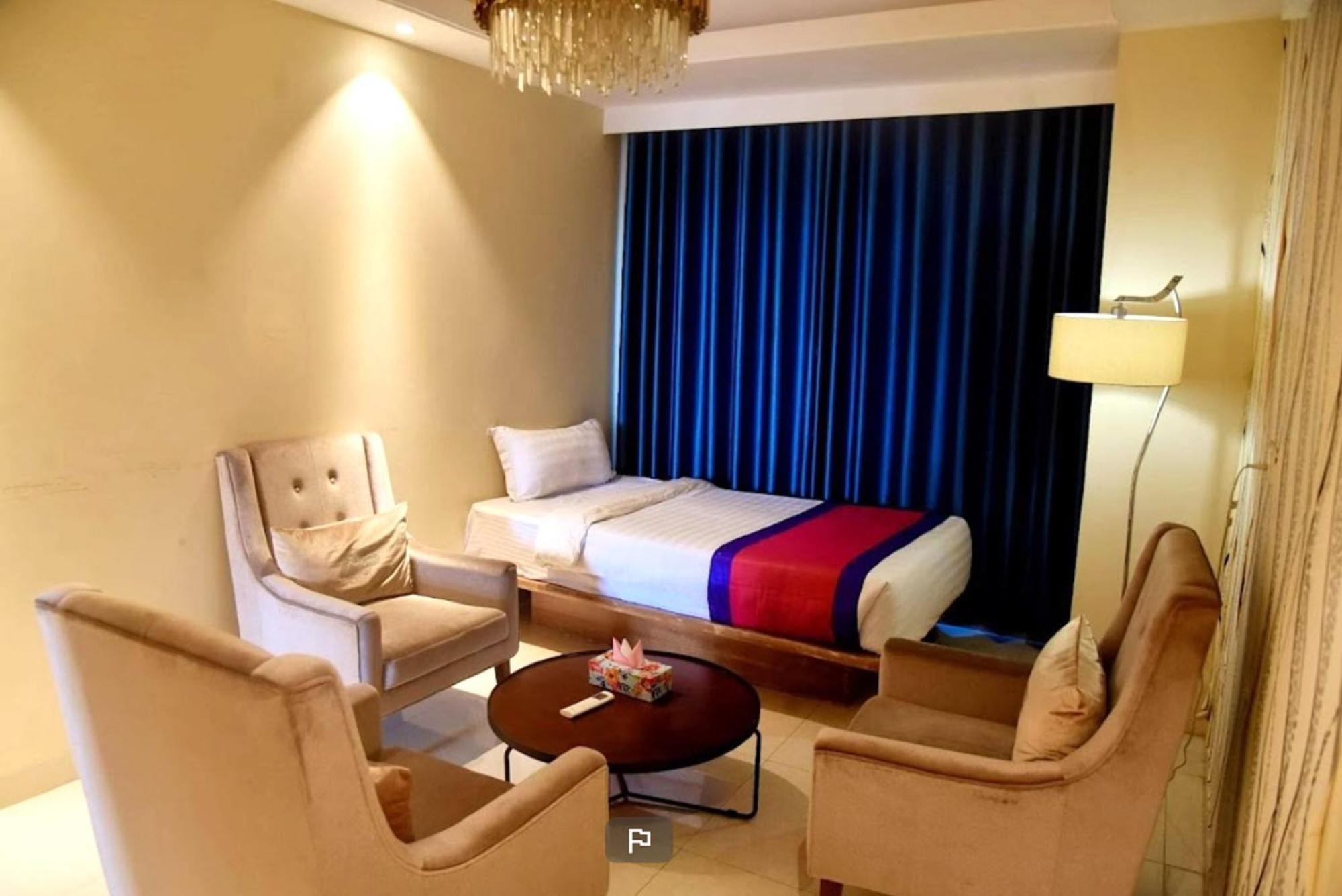 Annex Suites Bogra Eksteriør billede